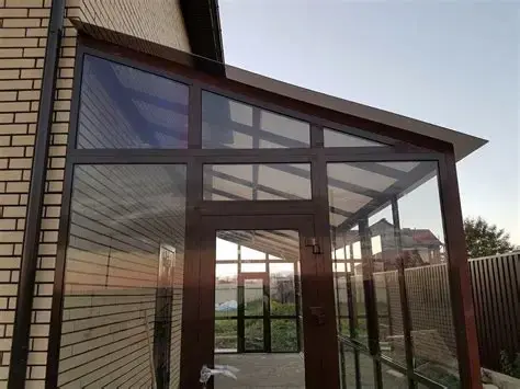 Крыша навеса: ТОП-5 самых популярных материалов 5 Polycarbonate.md Крыша навеса: ТОП-5 самых популярных материалов - Polycarbonate.md